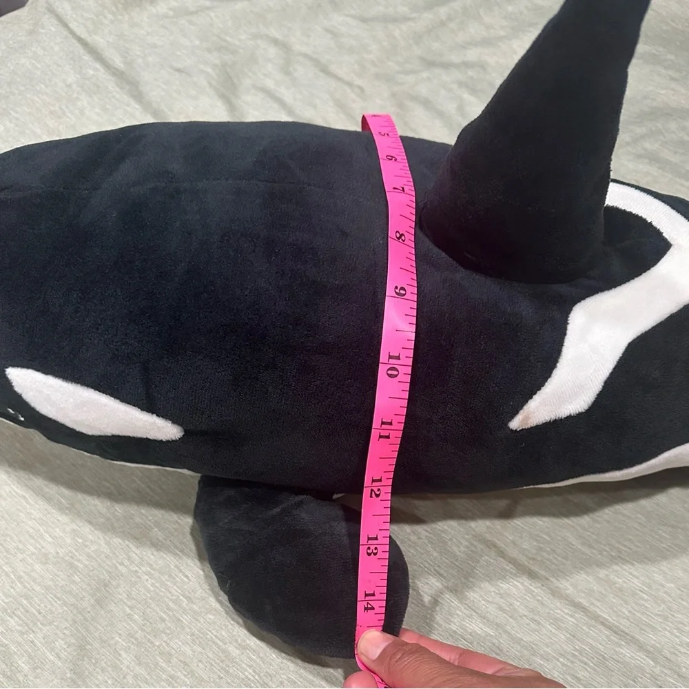 Black and White Orca Plush Toy - Picture 3 of 4